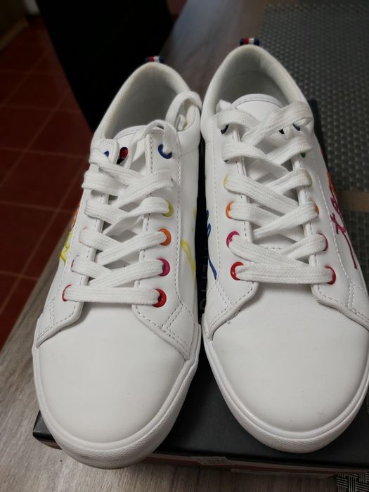 Tenisi Tommy Hilfiger