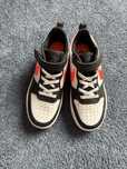 Nike Court Borough Low - номер 33,5