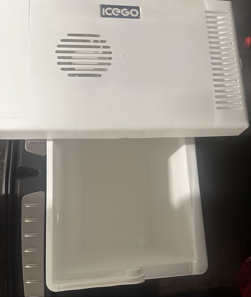 Хладилна чанта 12V, 24L