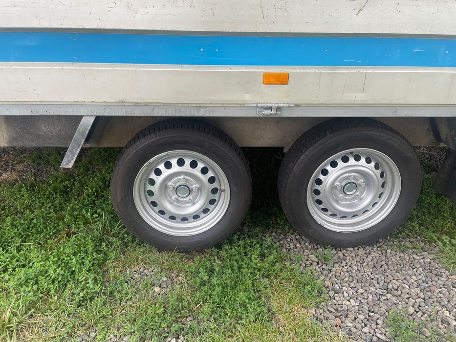 Remorcă Humbaur 2,6 t