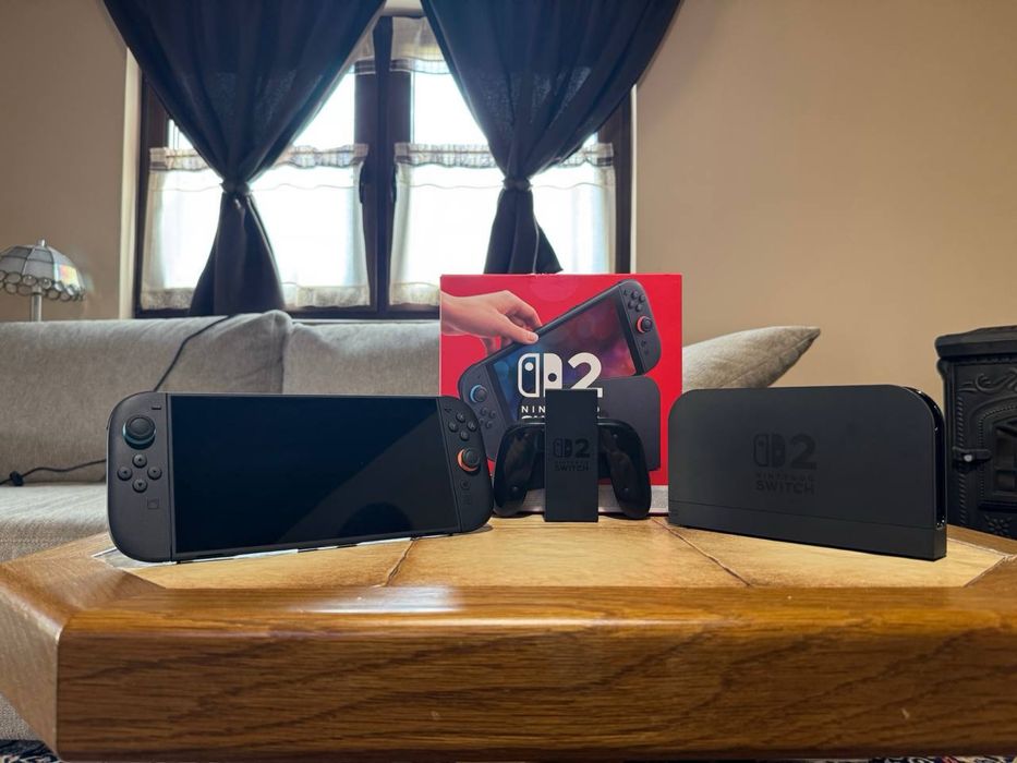 Nintendo Switch 2 aproape nou și 7 jocuri incluse!
