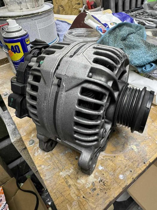 Алтернатор за Volkswagen Passat B5