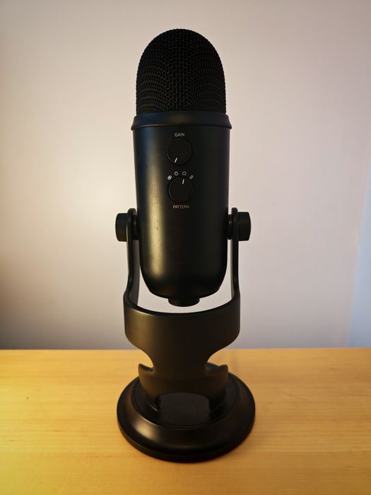 Blue Yeti професионален микрофон