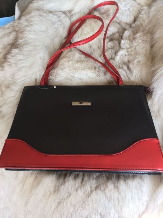 Чанти-естествена кожа