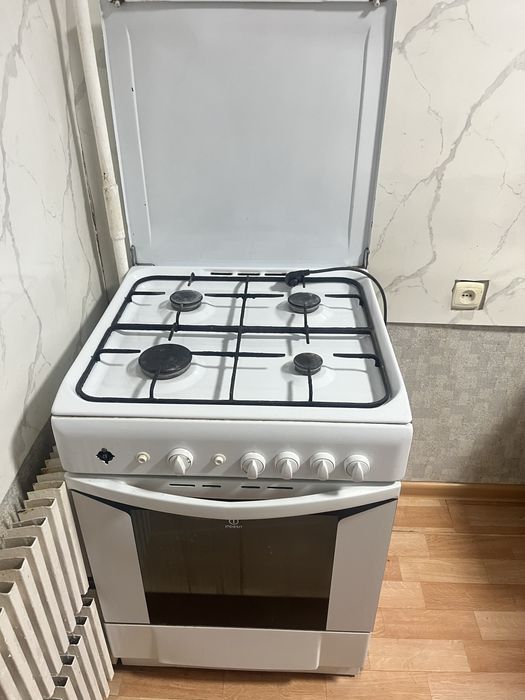 Продается газовая плита
