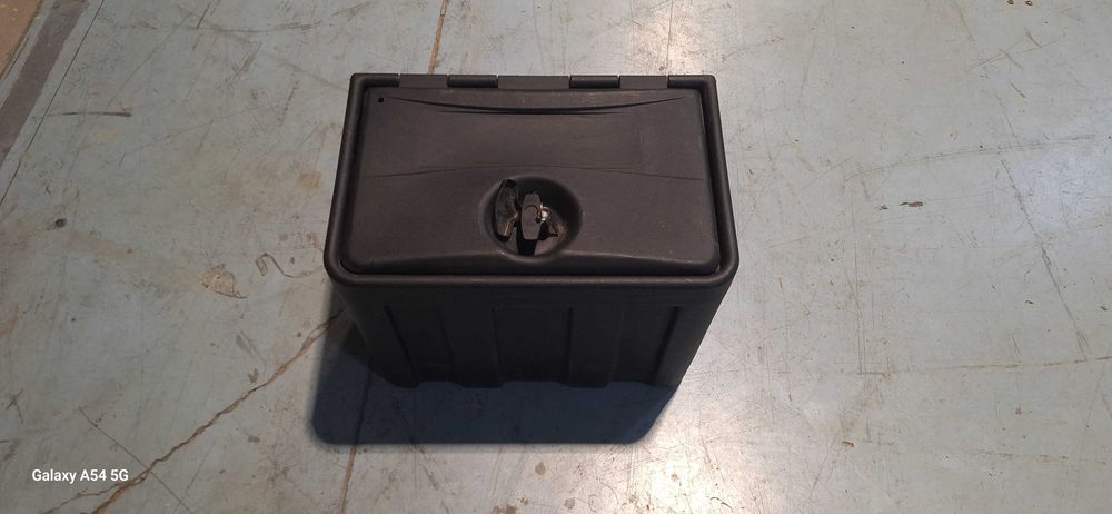 De vanzare Lada scule camion 60x45x45