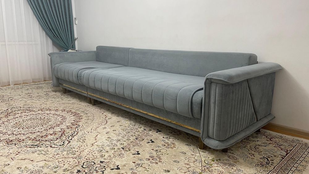 Продается диван в отличном состояние