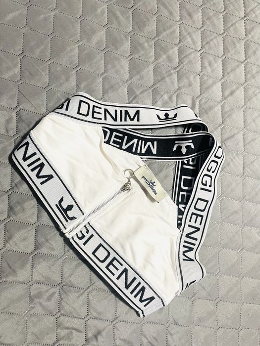 Bustiera Foggi impecabila