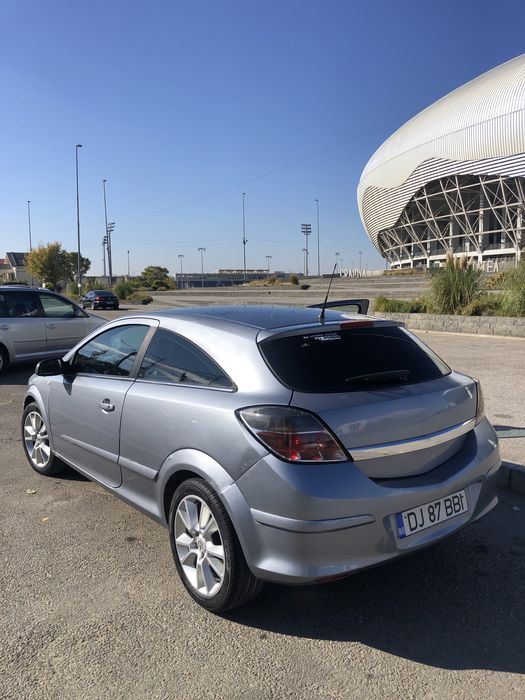 Opel Astra H GTC 1.9d