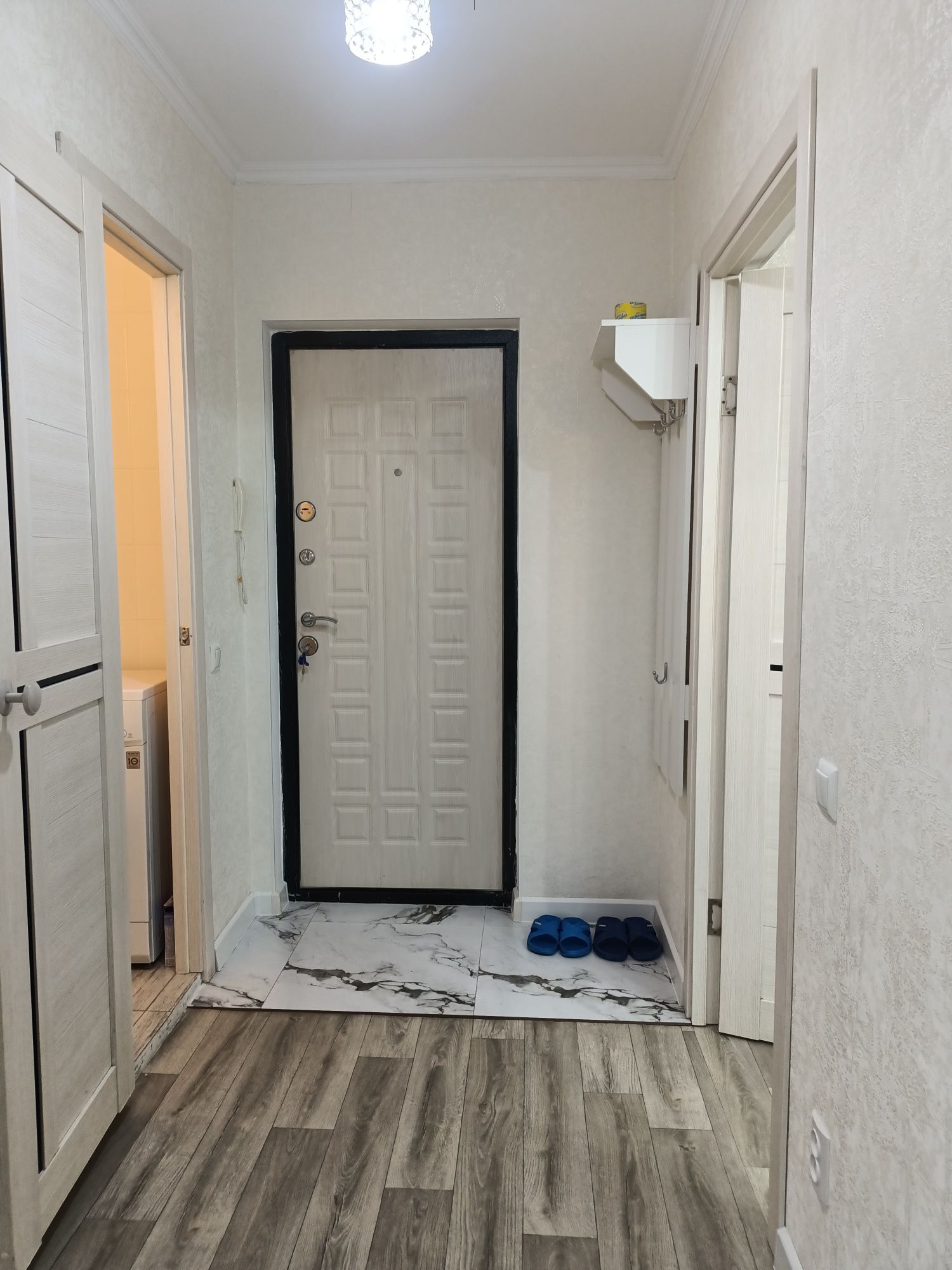 1к.кв в 11 мкр. Сдам
