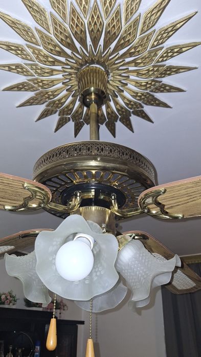 Полилей вентилатор