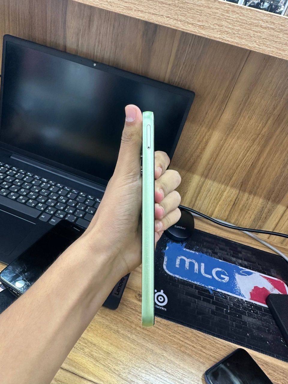 Samsung a14 4/64