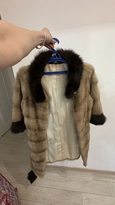 Продам норковую шубу