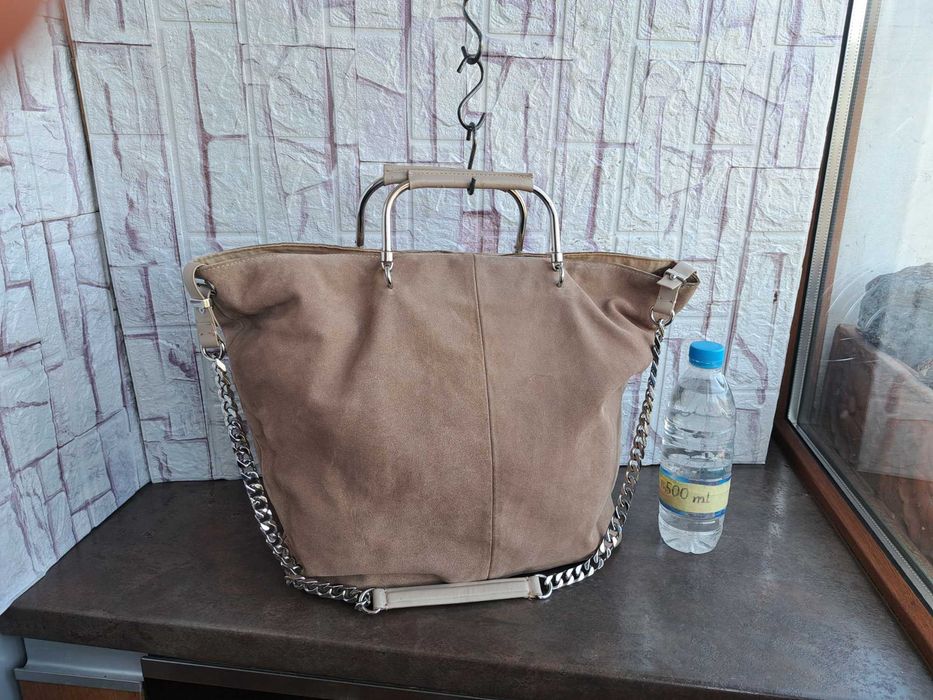 дамска чанта ZARA,бежова велурена торба-естествена кожа