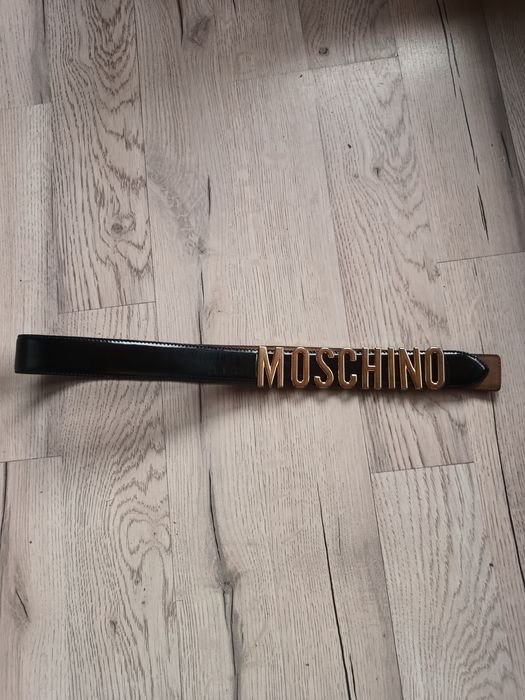 Curea Moschino originală,piele