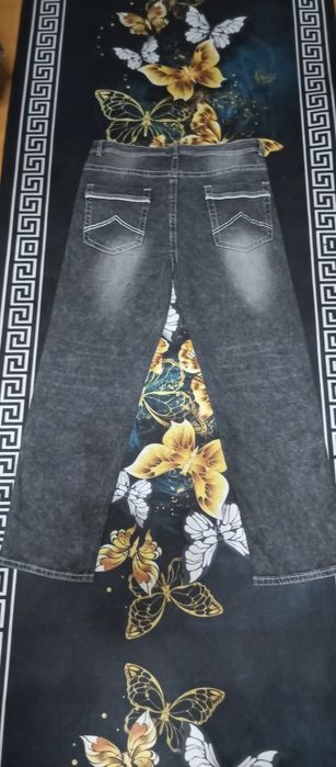 Джинсы новые Китай