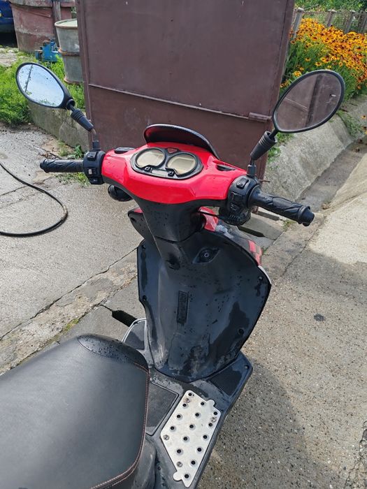 Vând sau SCHIMB scuter KEEWAY