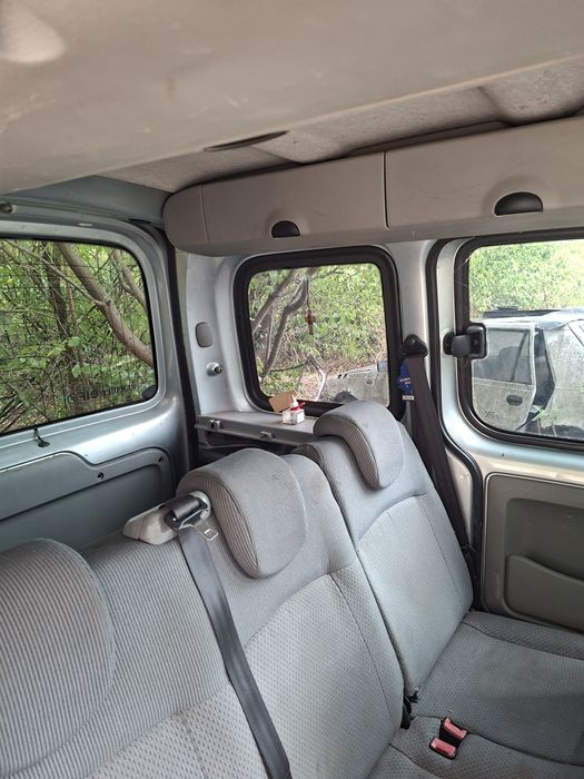Vând Renault Kangoo