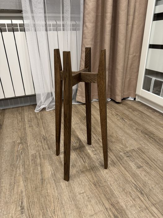 Прдставка под цветок