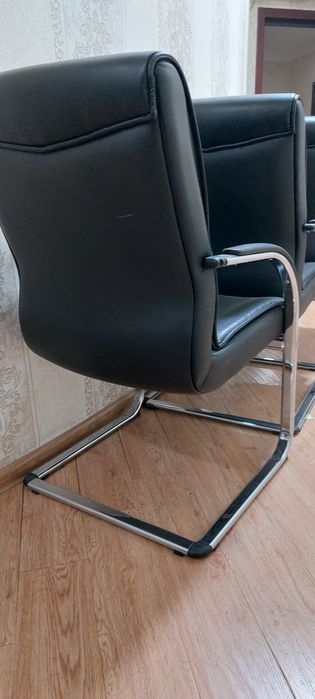 Продаются кресла для офиса и дома