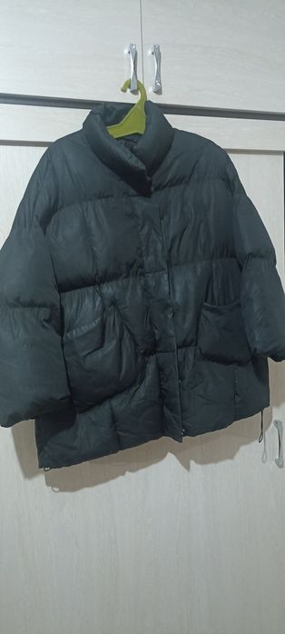 Продам куртку за 1500 зимняя