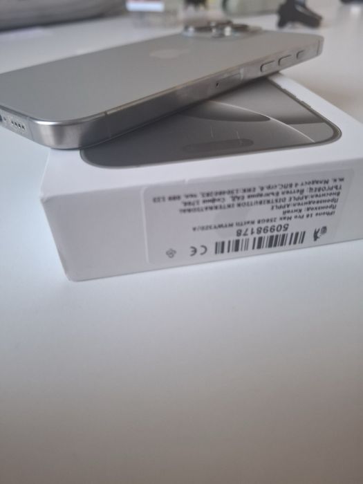 КАТО НОВ!!!   ГАРАНЦИЯ !!!Продавам/заменям Iphone 16 pro max 256gb сив