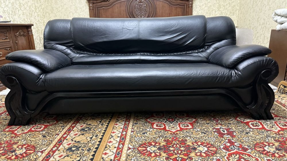 Продам срочно диван