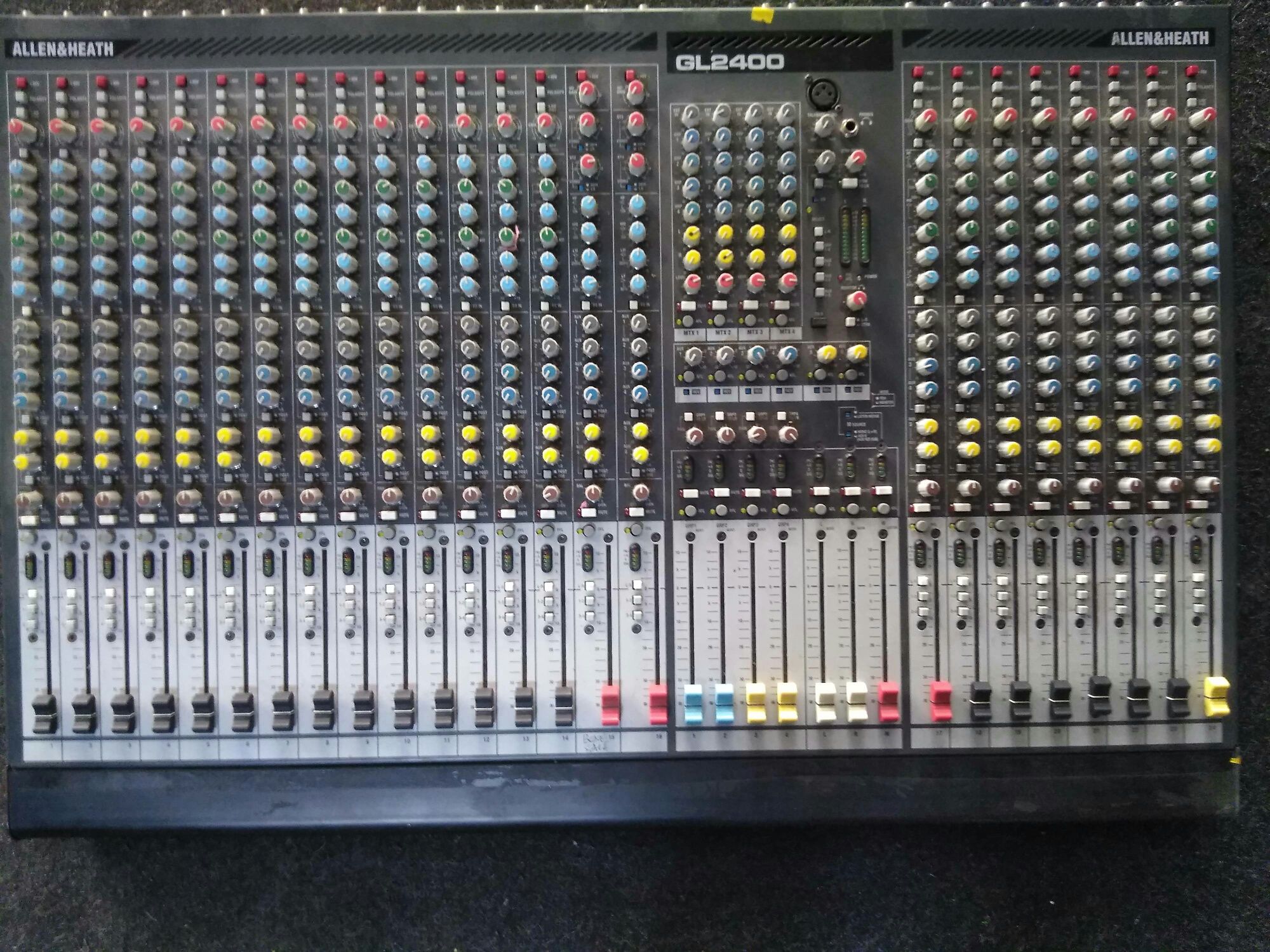 Allen&Heath GL2400