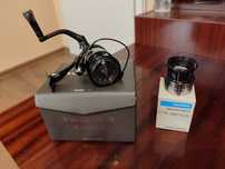 Макара Shimano 23 Vanquish C3000MHG+резервна шпула C3000MHG.