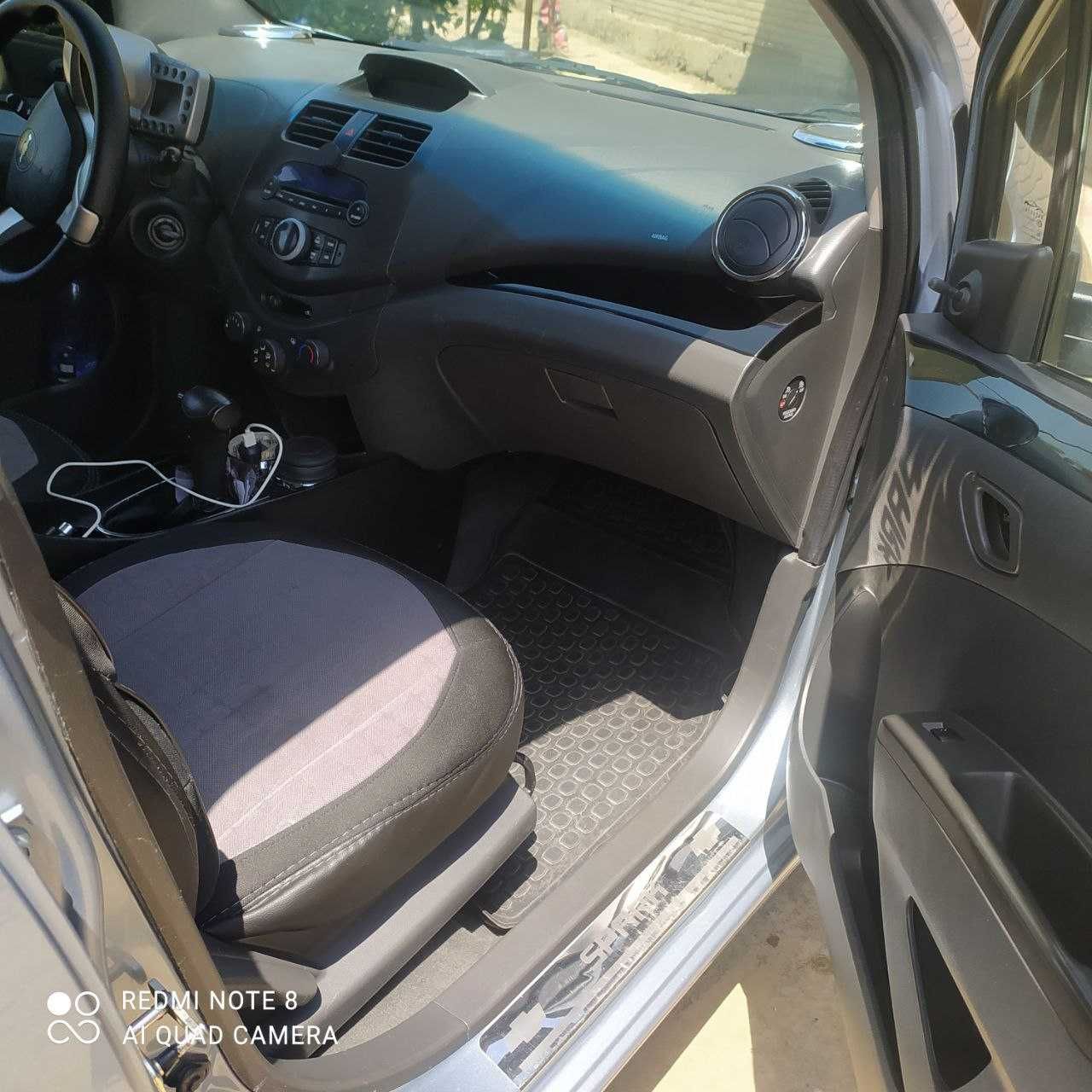 Spark chevrolet (kraska toza) Olib sotarlar tel qilib o’tirmasin!