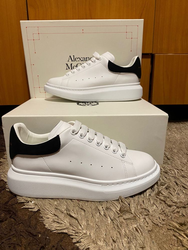 Adidasi Alexander McQueen Marimea 42, Unisex, Piele naturala