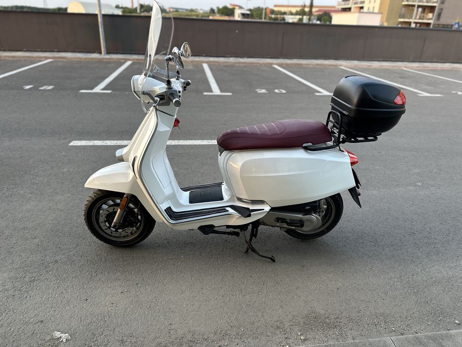 Lambretta V50 Special 2020  1900€