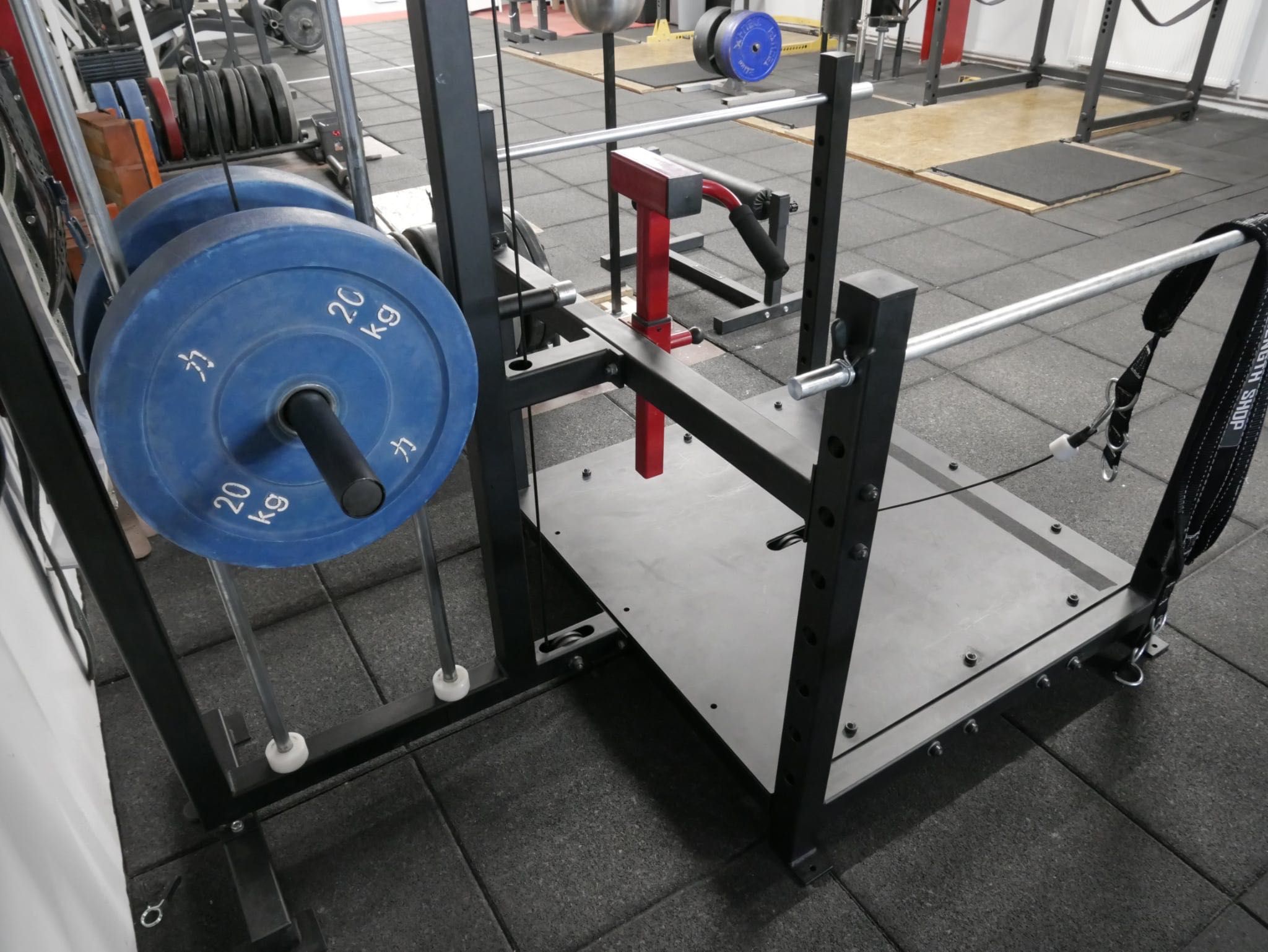 Aparat genuflexiuni / belt squat