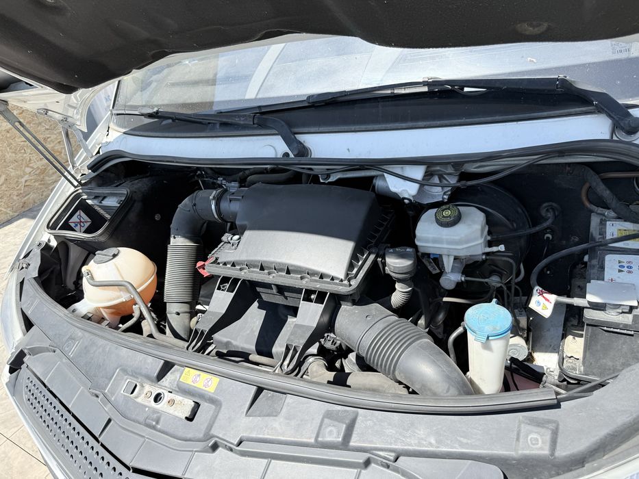 Mercedes benz sprinter