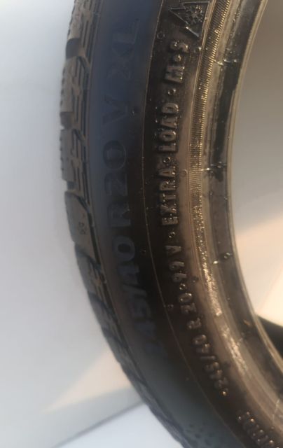 Anvelopa Continental 245/40 R20, 98%    seria