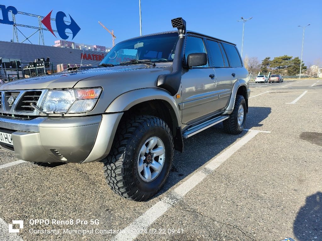 Nissan patrol y61 automat