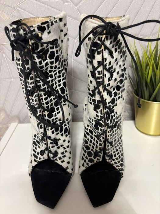 Vand ghete statement Bianca Georgescu