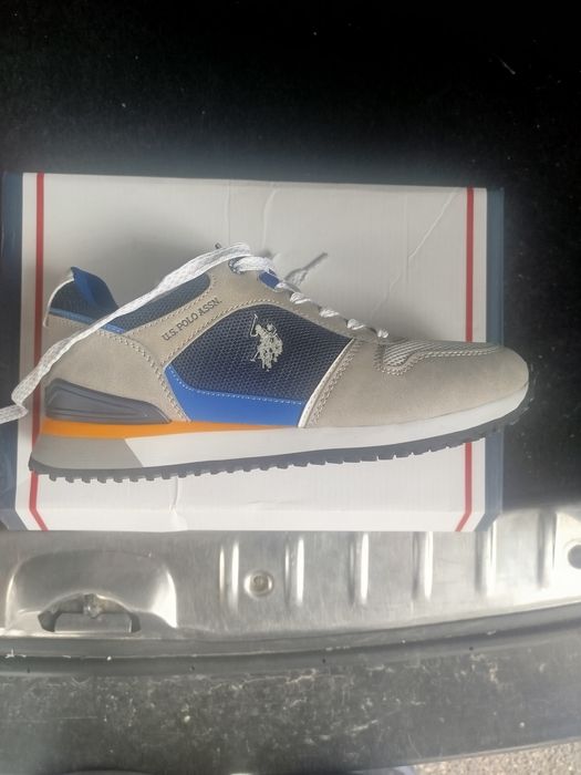 Чисто нови маратонки u.s.polo