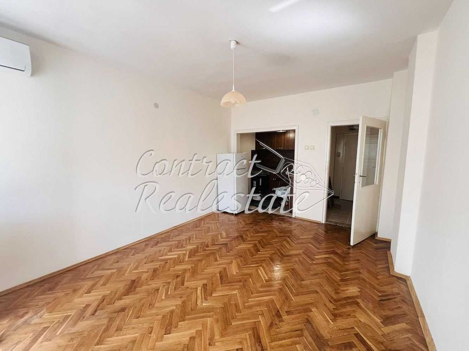 Дава се под наем Двустаен апартамент в Варна, Нептун - 65 кв.м за 357 € - Снимка #3