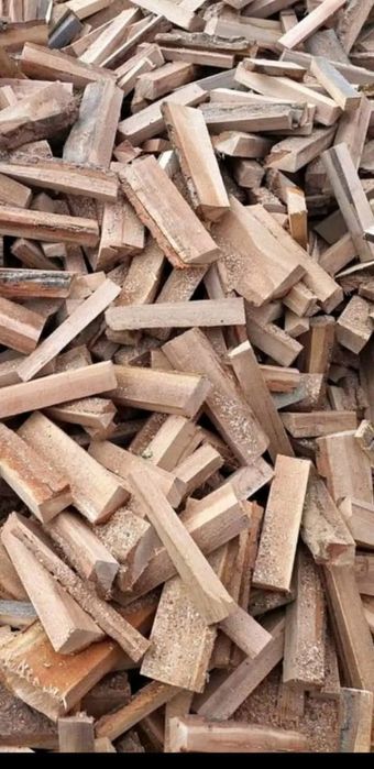 Vînd deșeuri pentru