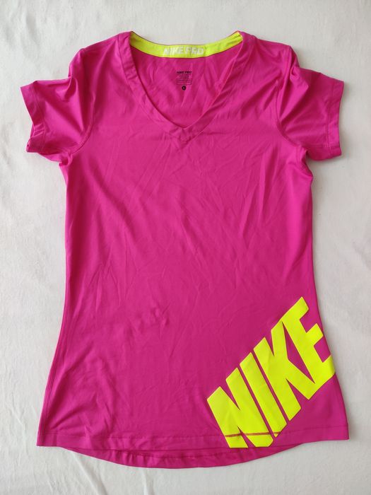 Дамска тениска Nike Pro