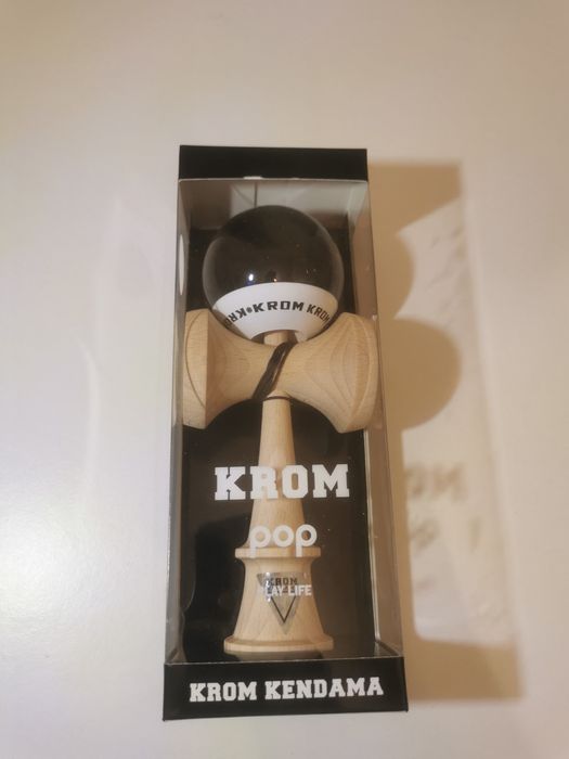 Krom Kendama - Negru