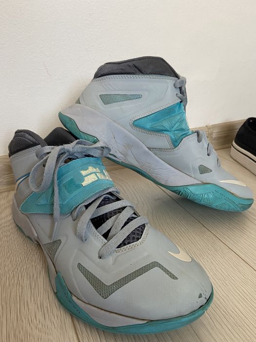 Nike Jebron James