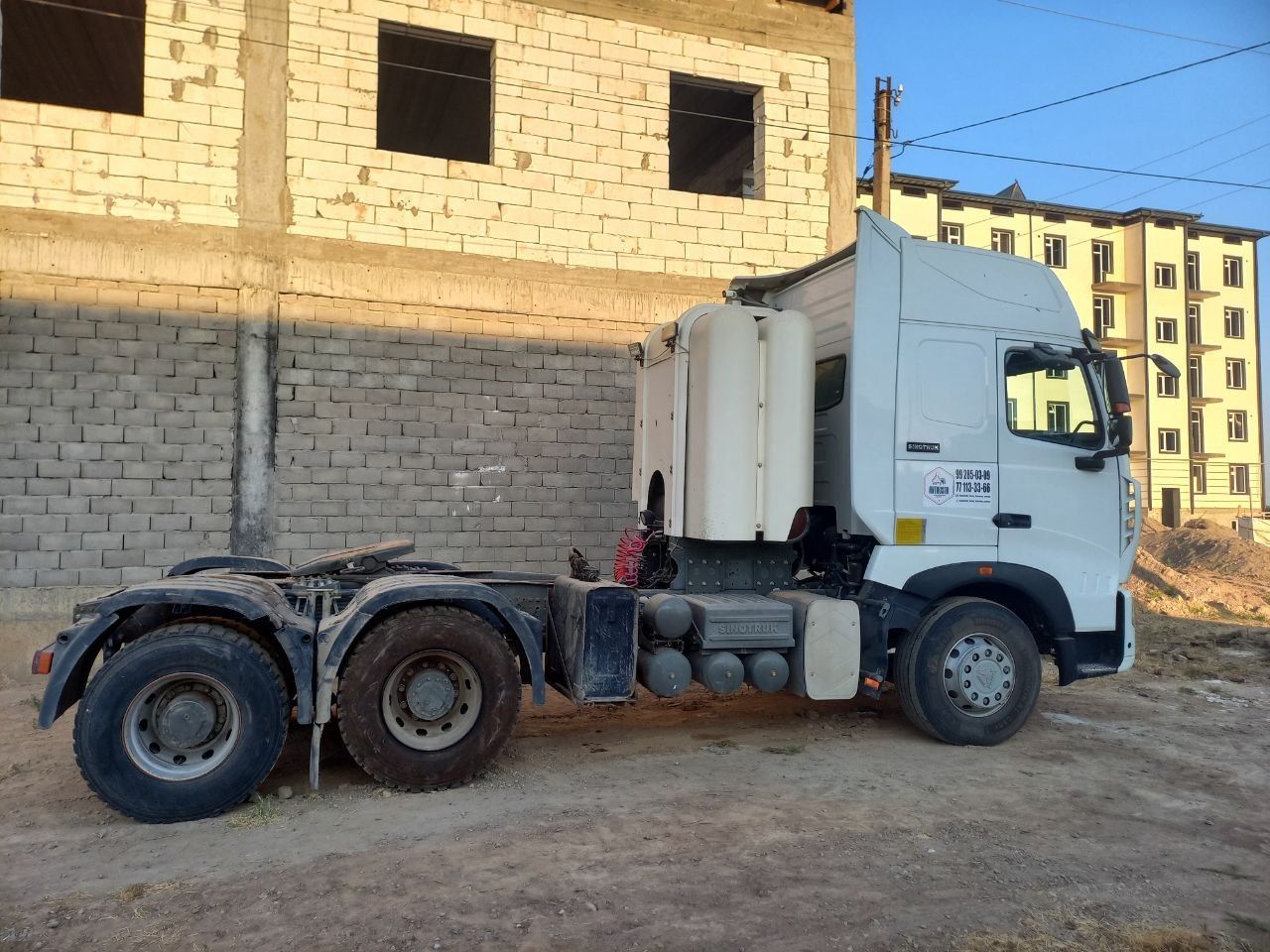 Howo A7 2023yil gazlik probeg 44500 radnoy kam yurgan