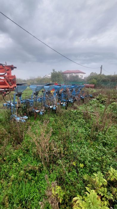 Vând remorca auto, MET și prasitoare