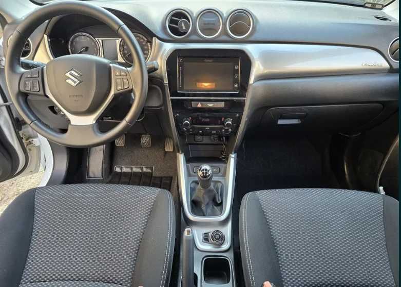 ПРОДАВАМ автомобил Сузуки Витара 1.6 бензин 4x4, евро 6