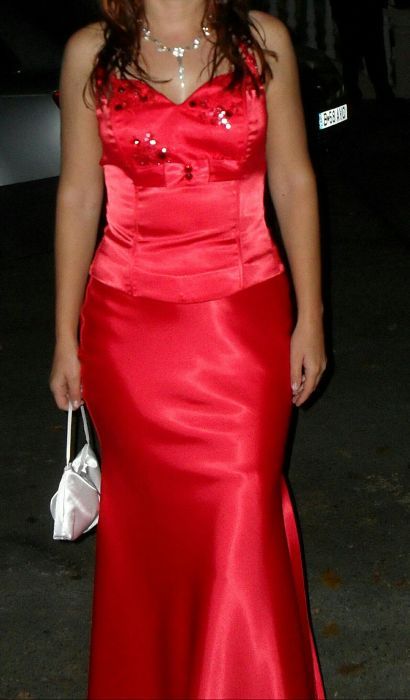Vand rochie ocazie