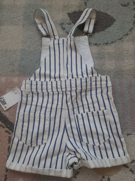 Детски дънков гащеризон бял H&M нов с етикет 4-5 години 110 см