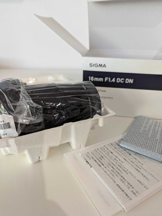 Обектив Sigma 16mm f1.4 DC DN за Sony E Mount