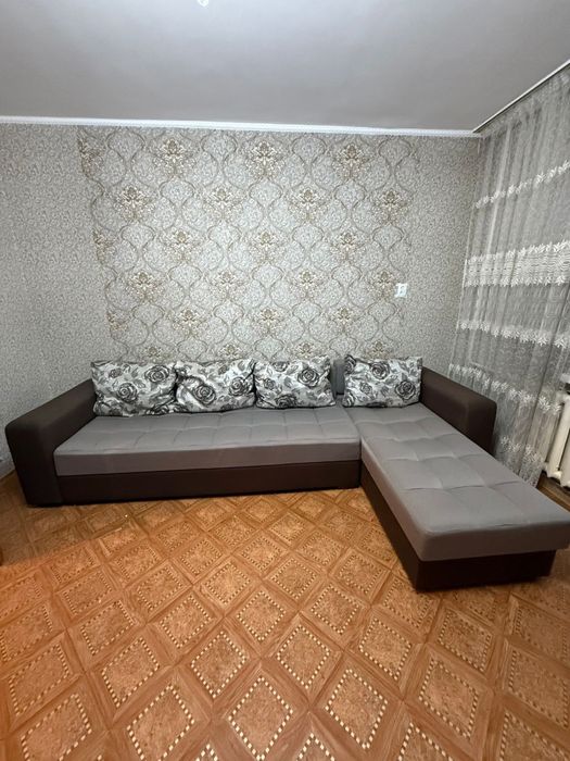 Продам диван в отличном состоянии